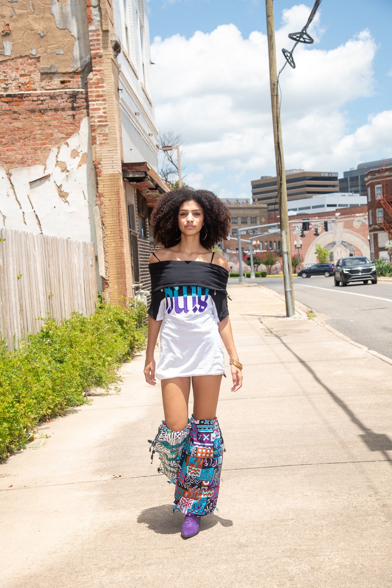 SI’NU UPSIDE DOWN T-SHIRT AMBIGRAM (multicolor)