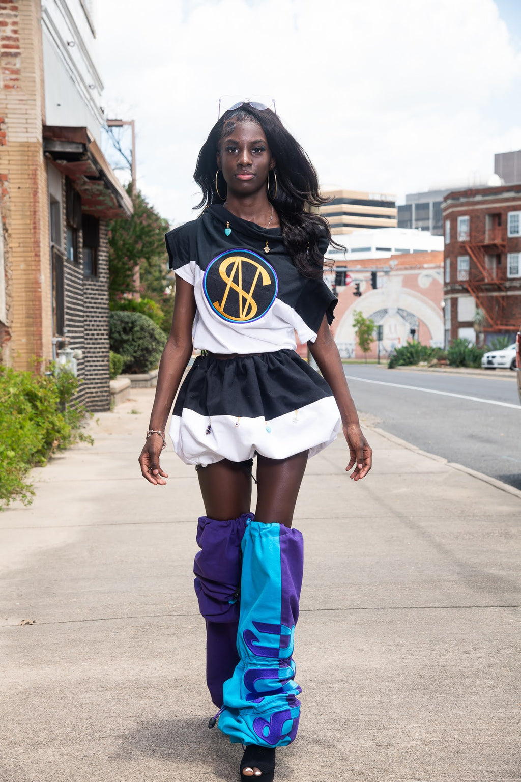 SI’NU LEG / ARM SLEEVES W/ LOGO (turquoise/purple)