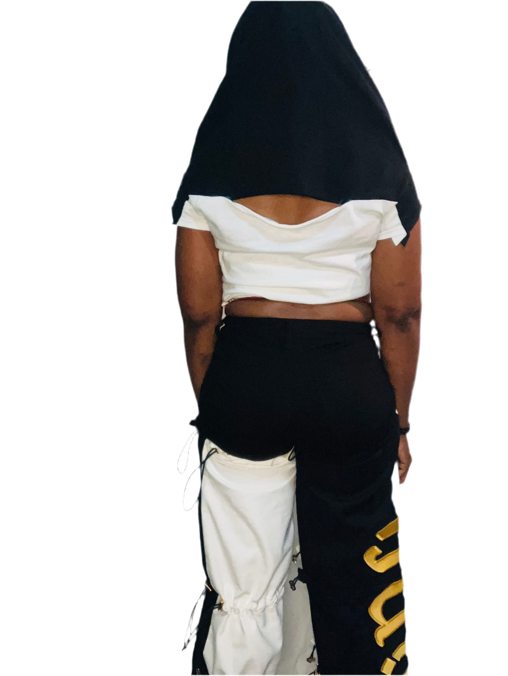 SI’NU UPSIDE DOWN T-SHIRT Ambigram (gold)