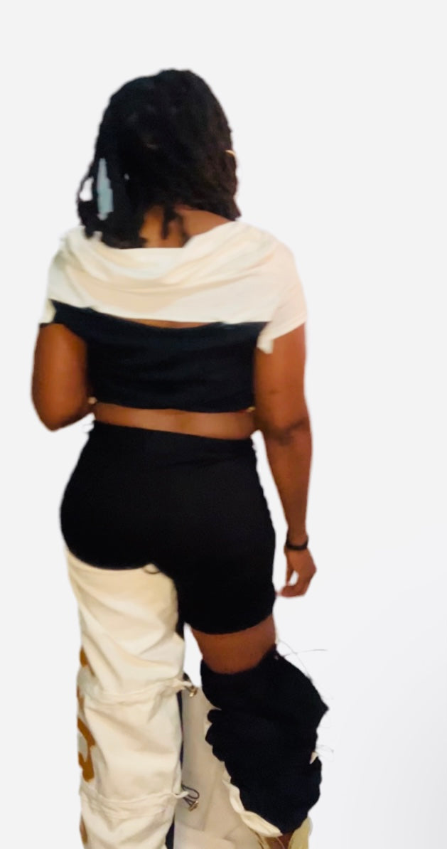 SI’NU UPSIDE DOWN T-SHIRT Ambigram (gold)