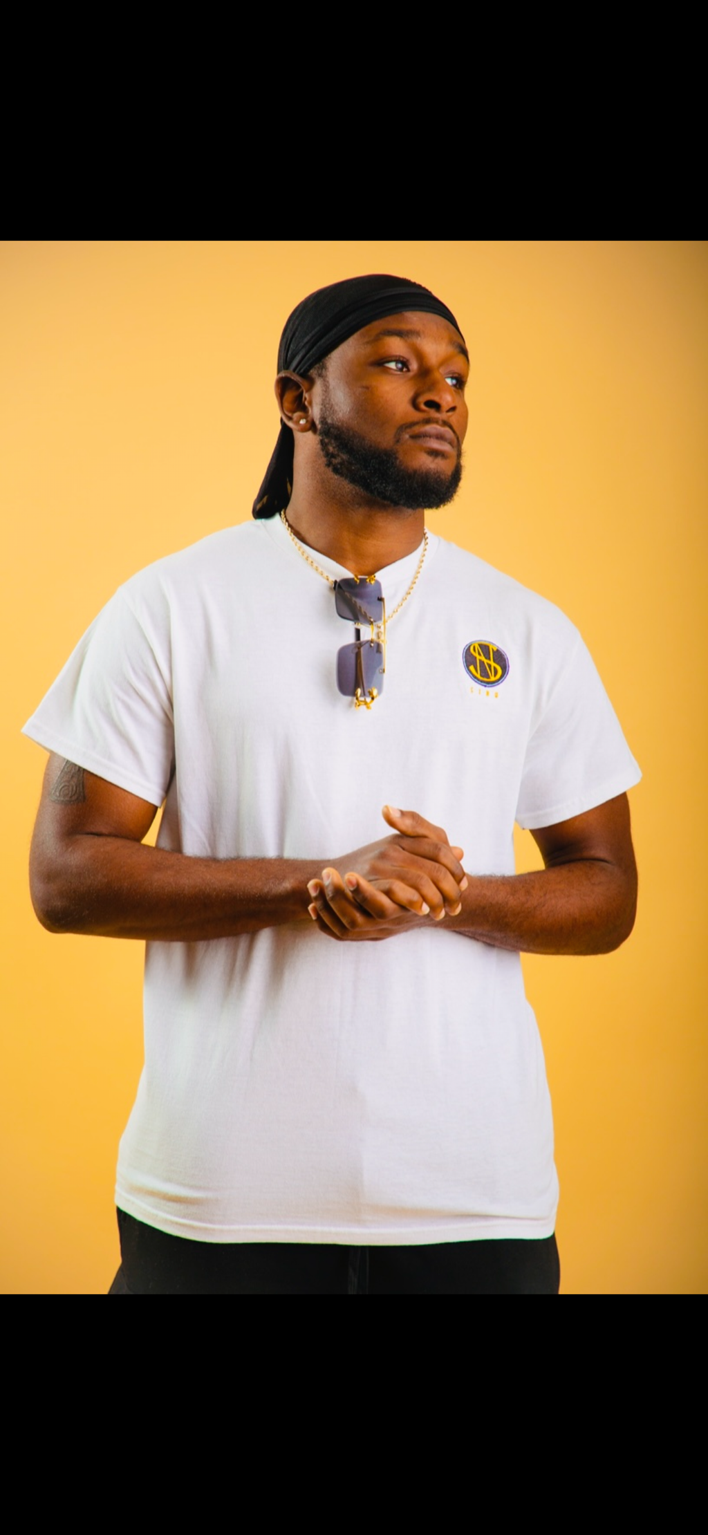 SI’NU TRADITIONAL T-SHIRT w/ LOGO